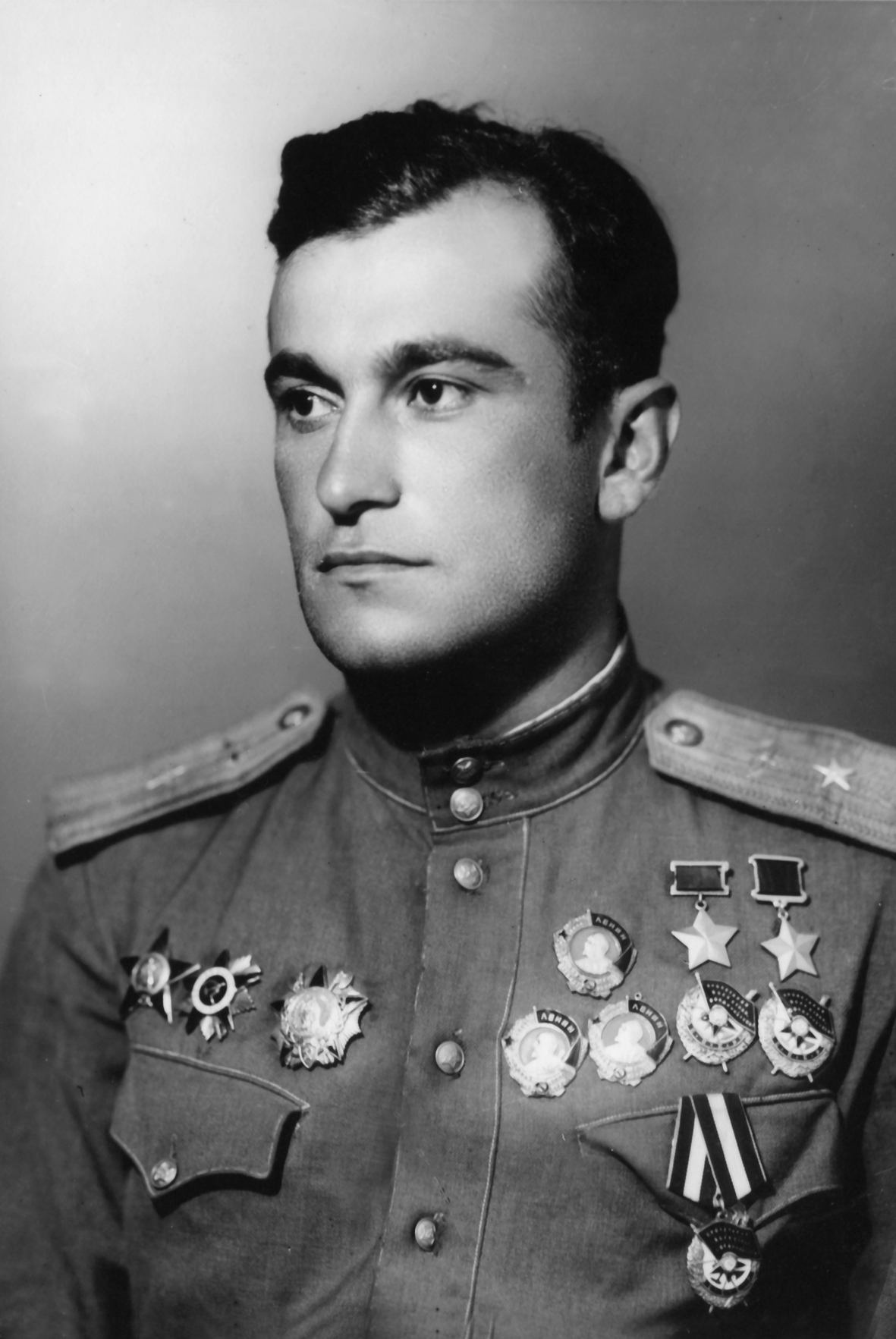 Amet-khan Sultan foto