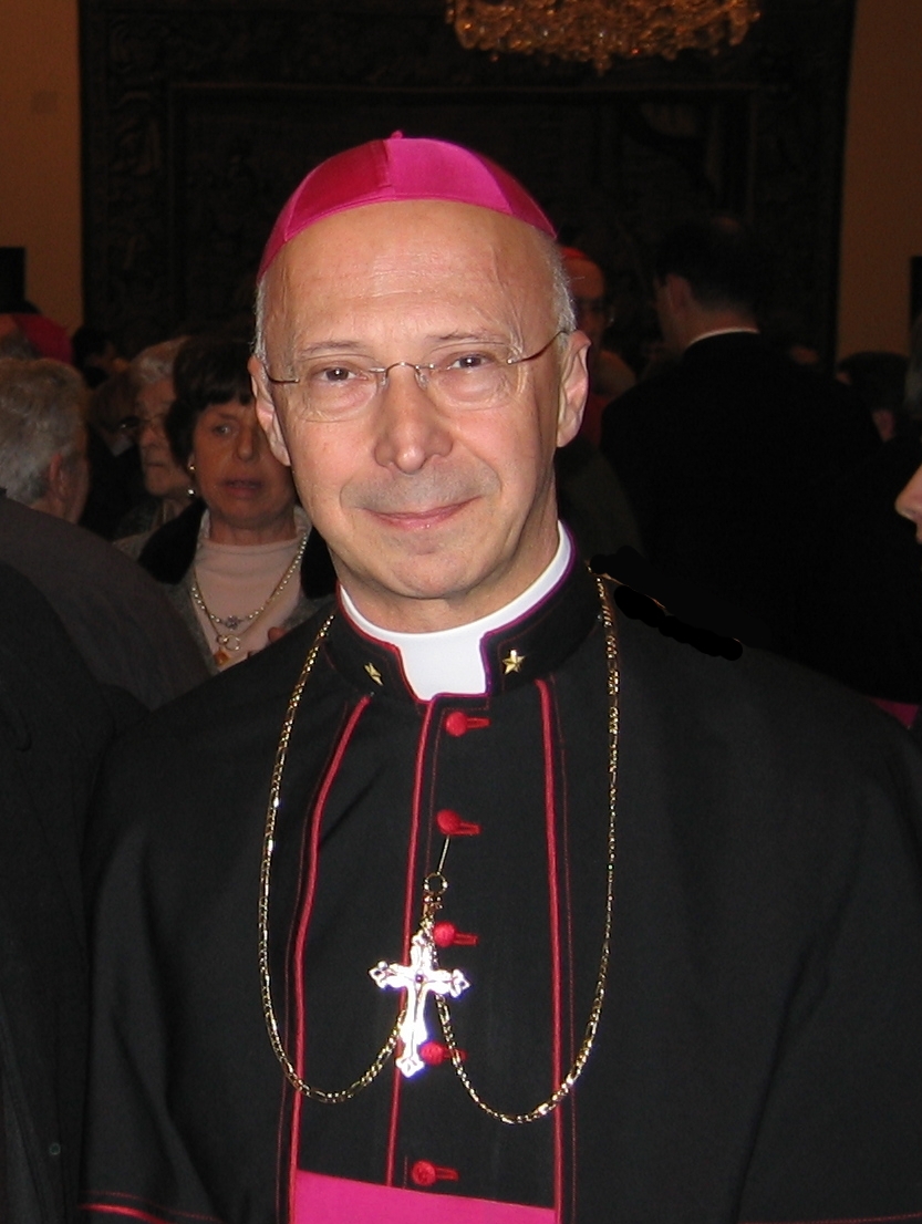 Angelo Bagnasco foto