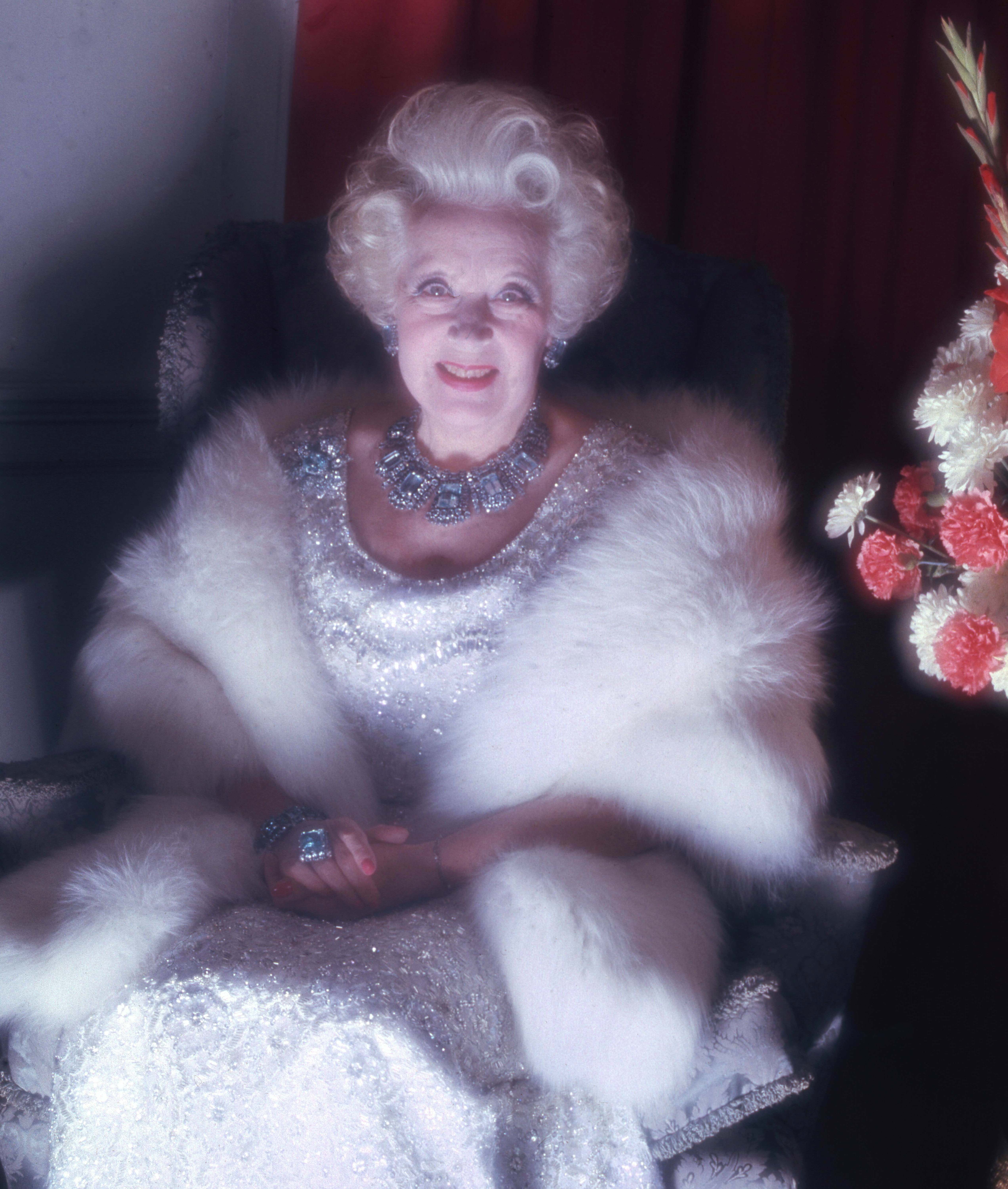 Barbara Cartland foto
