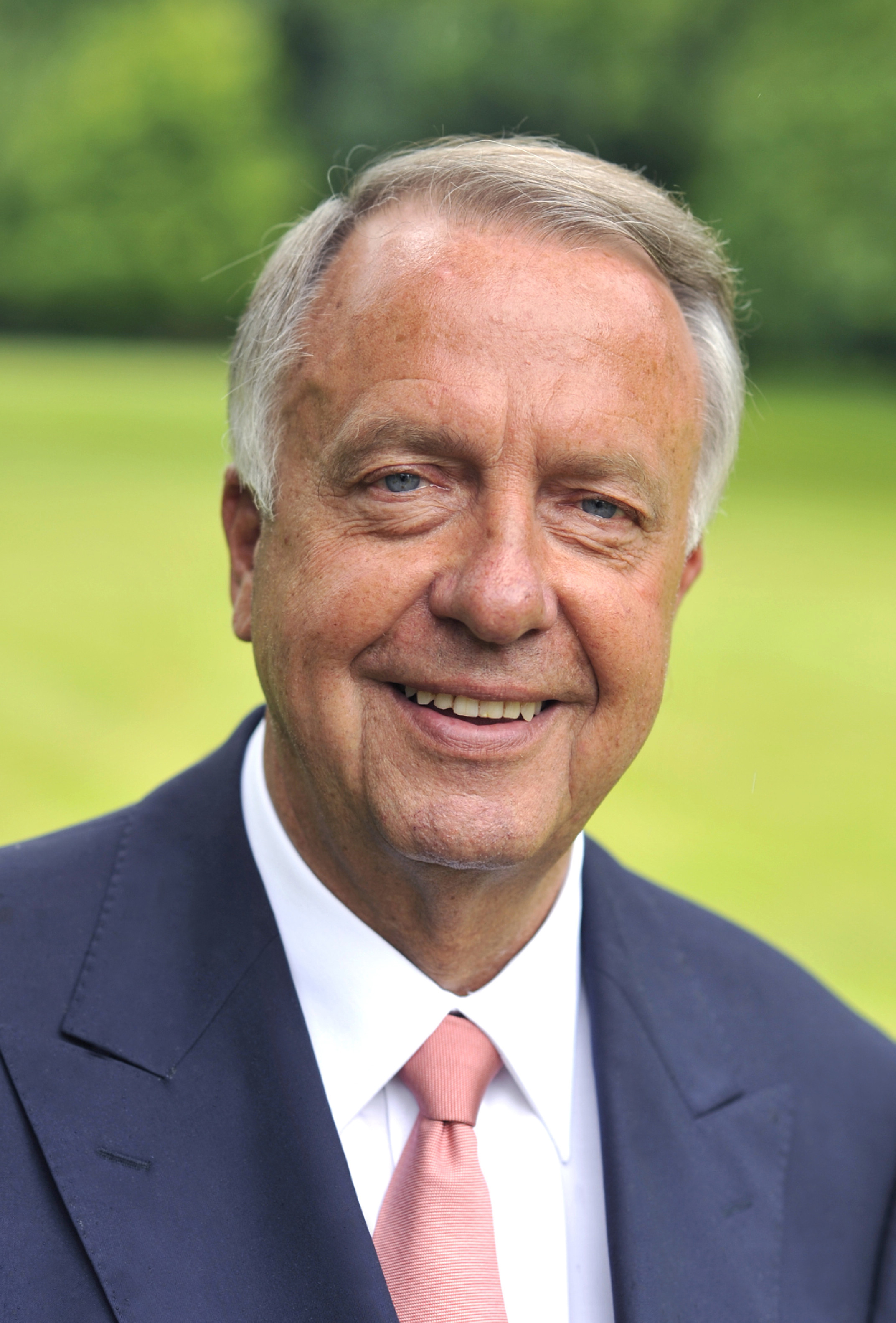 Bernd Neu­mann foto