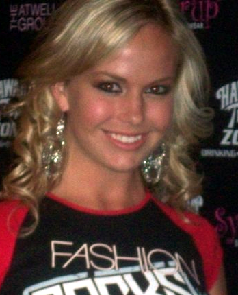 Caitlin Upton foto