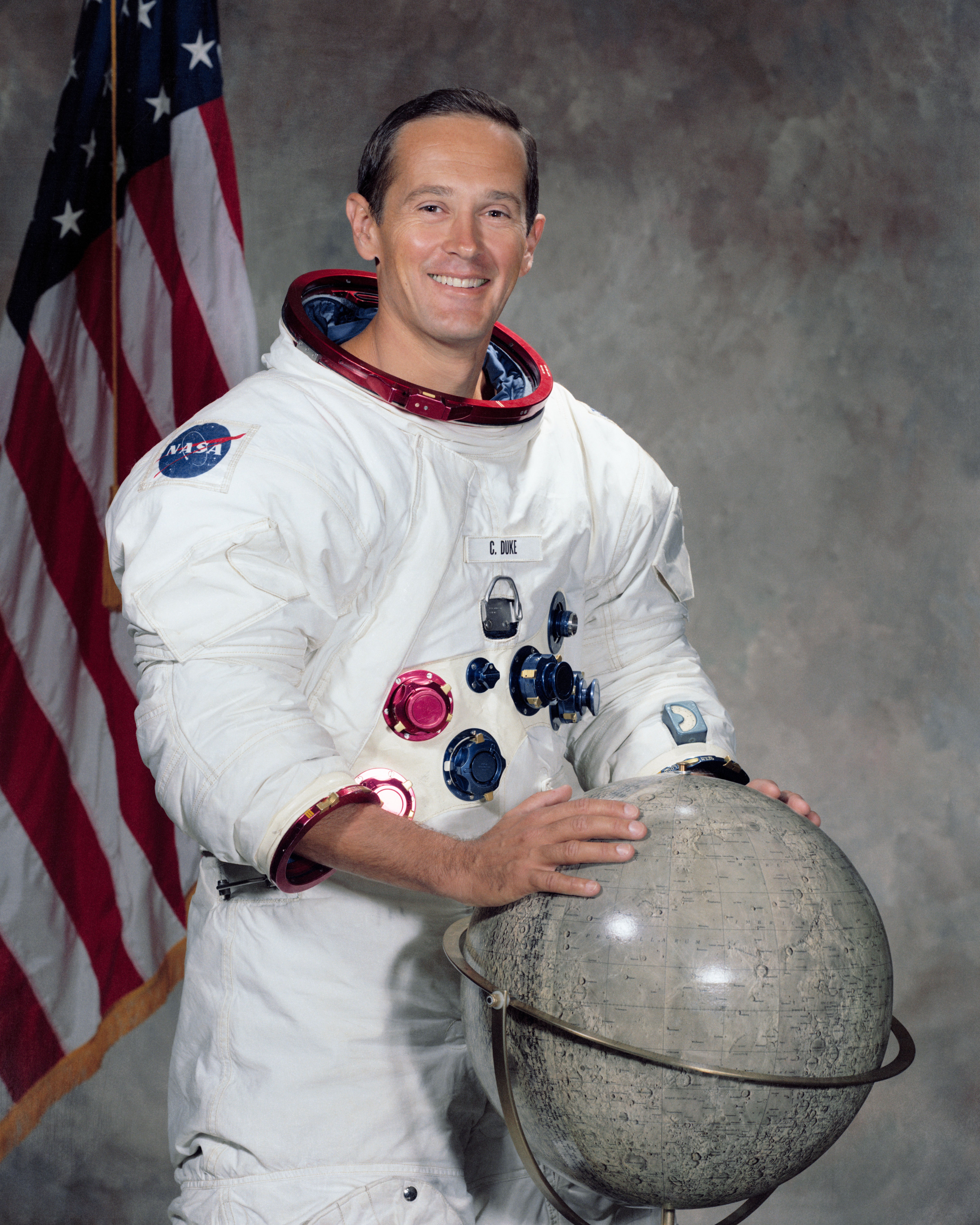 Charles Duke foto