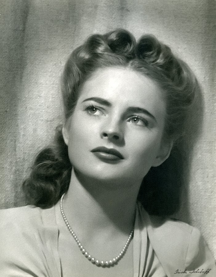 Coleen Grayová foto