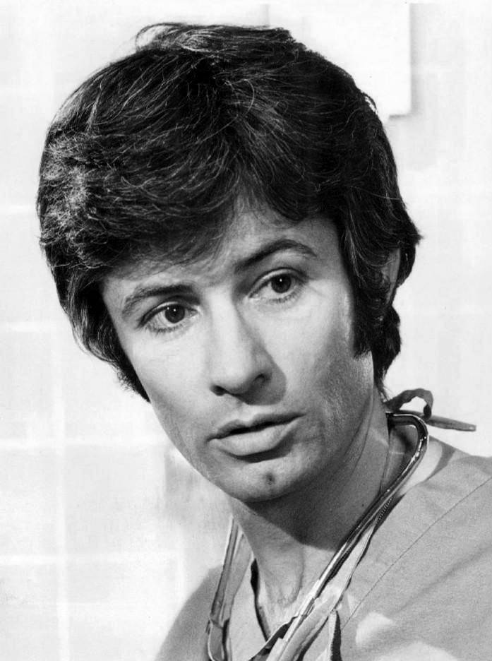 George Chakiris foto