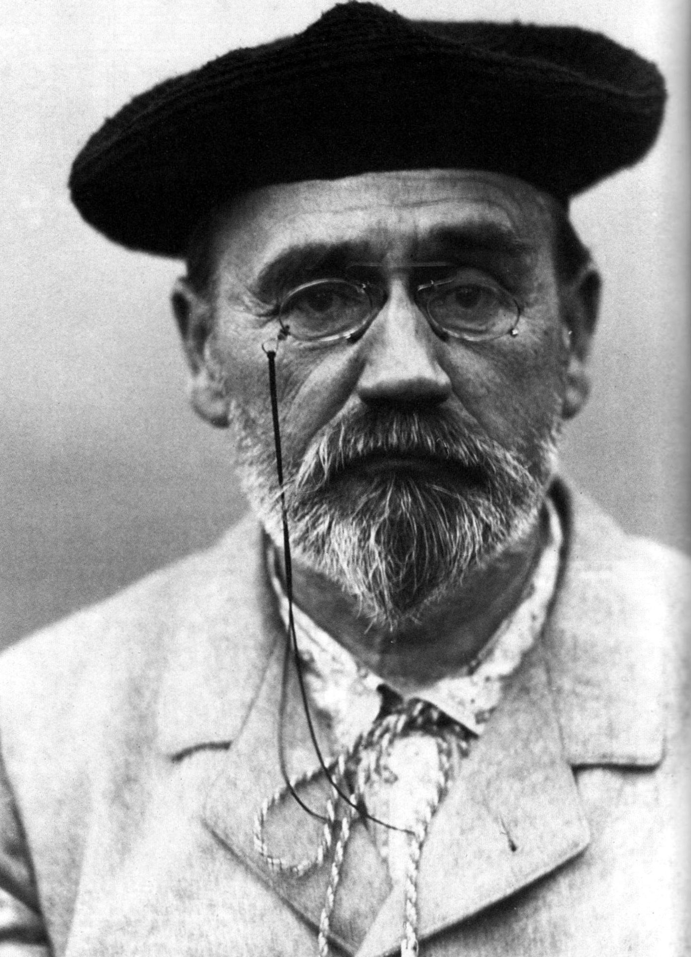 Émile Zola foto