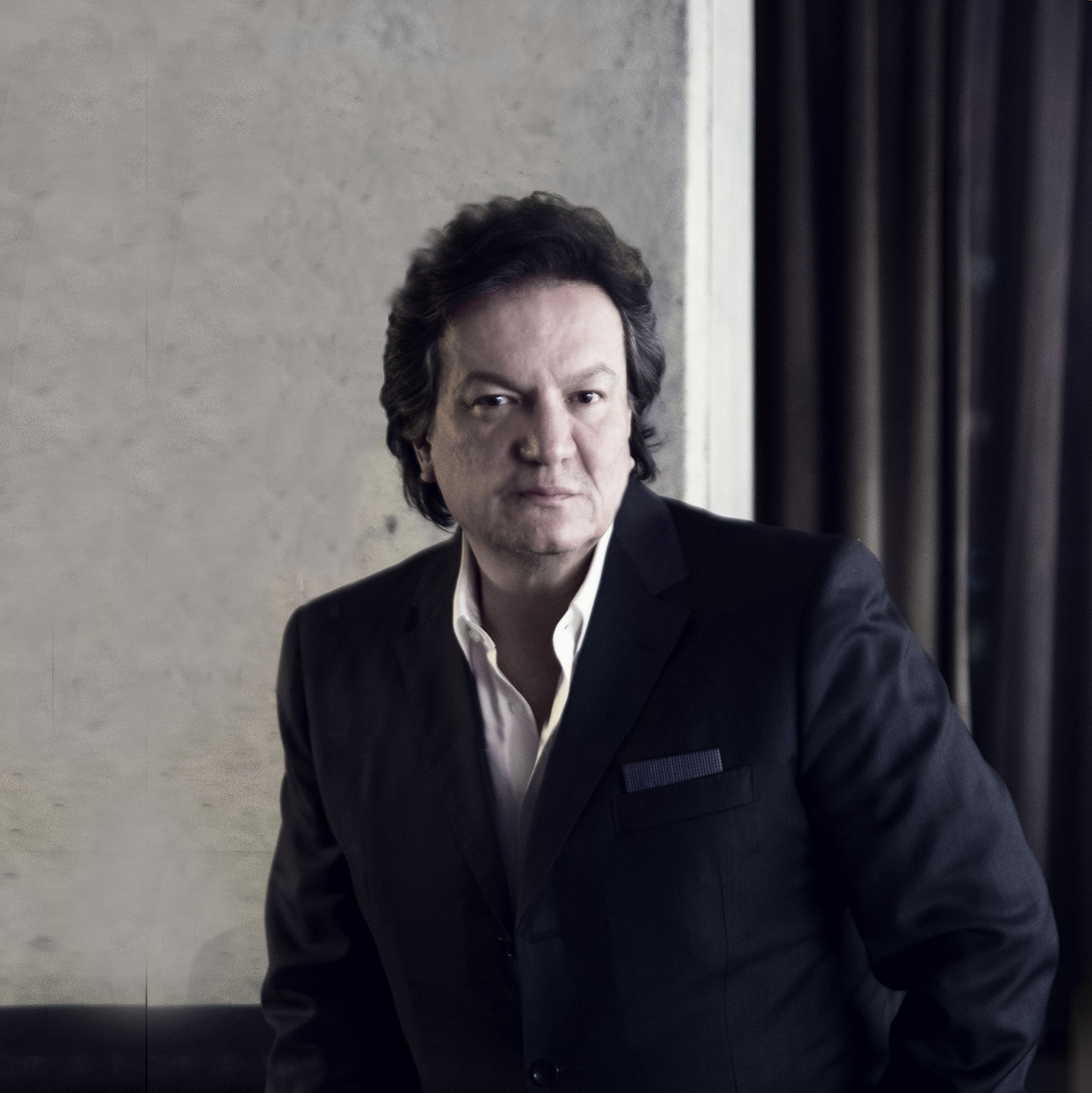 Emre Arolat foto