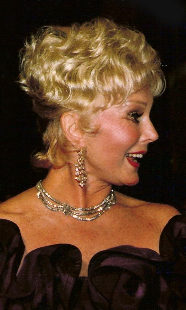Eva Gabor (Lisa Douglas)