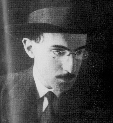 Fernando Pessoa foto