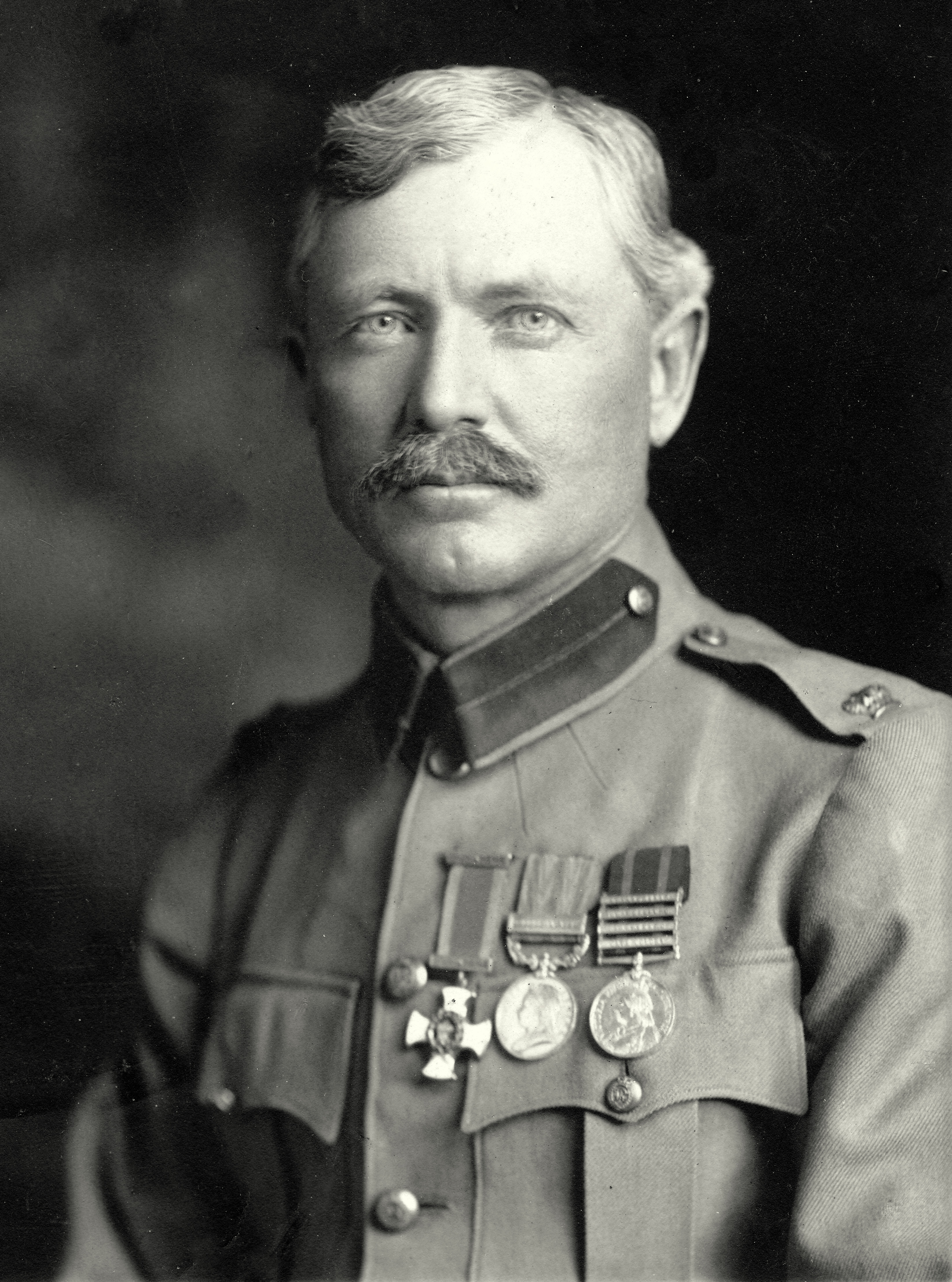 Frederick Russell Burnham foto