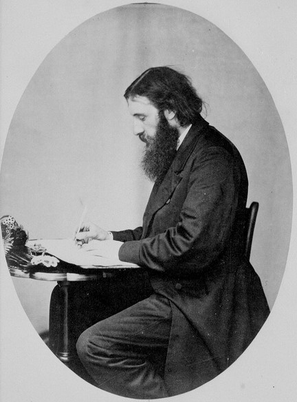 George MacDonald foto