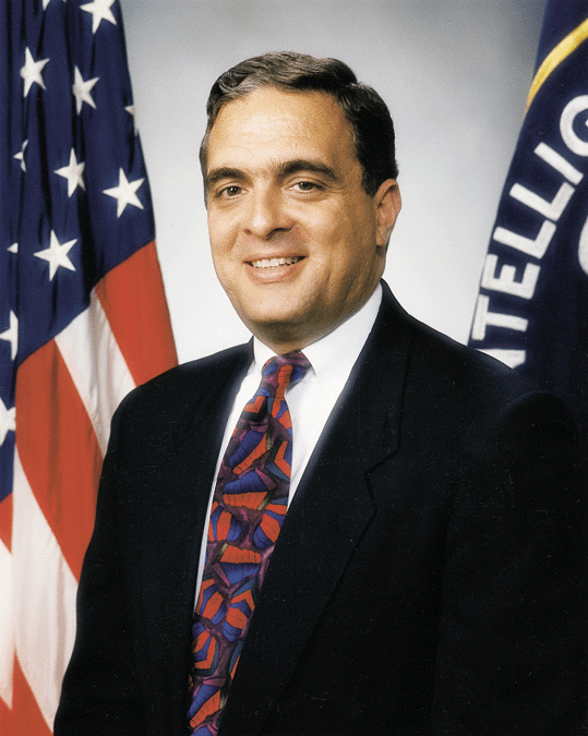 George Tenet foto