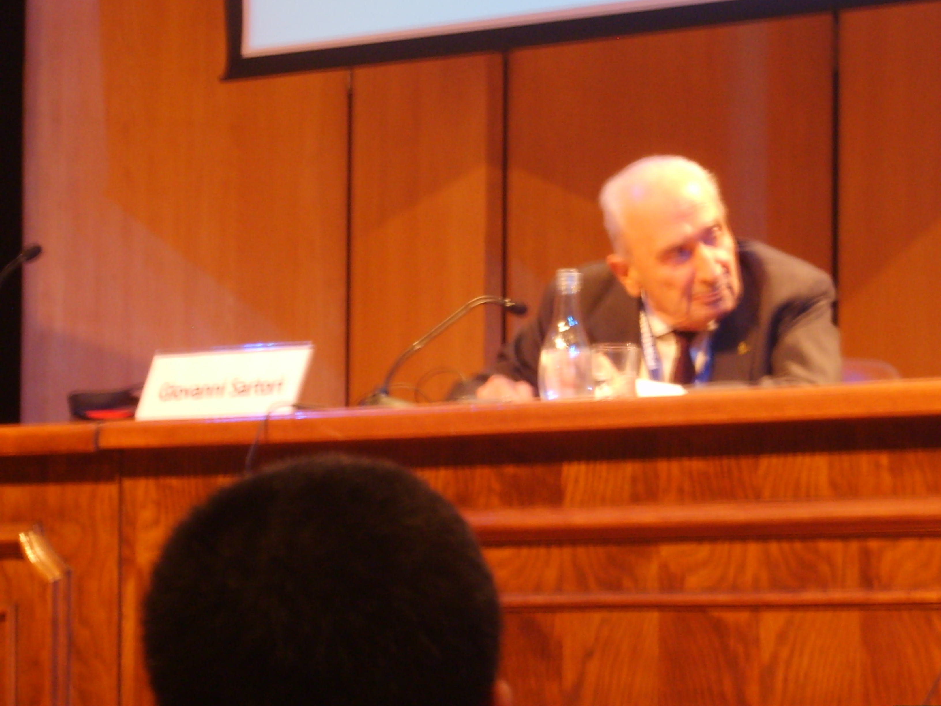 Giovanni Sartori foto