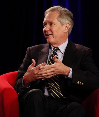 James Fallows foto