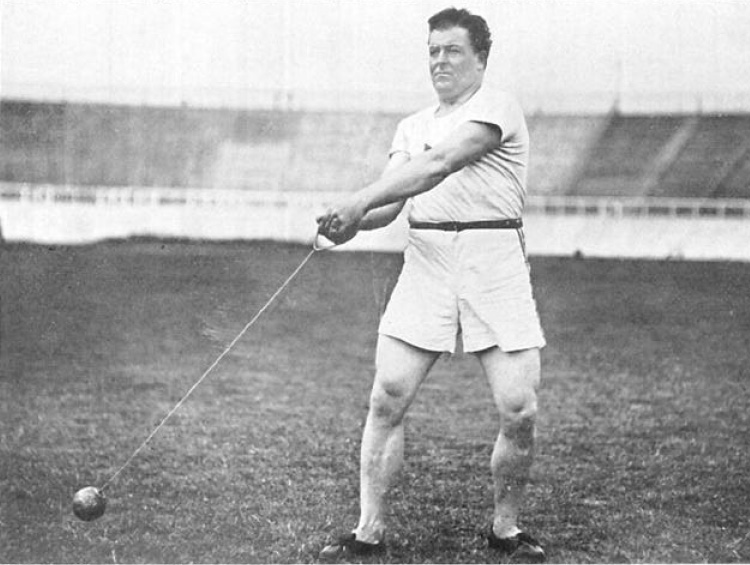 John Flanagan foto