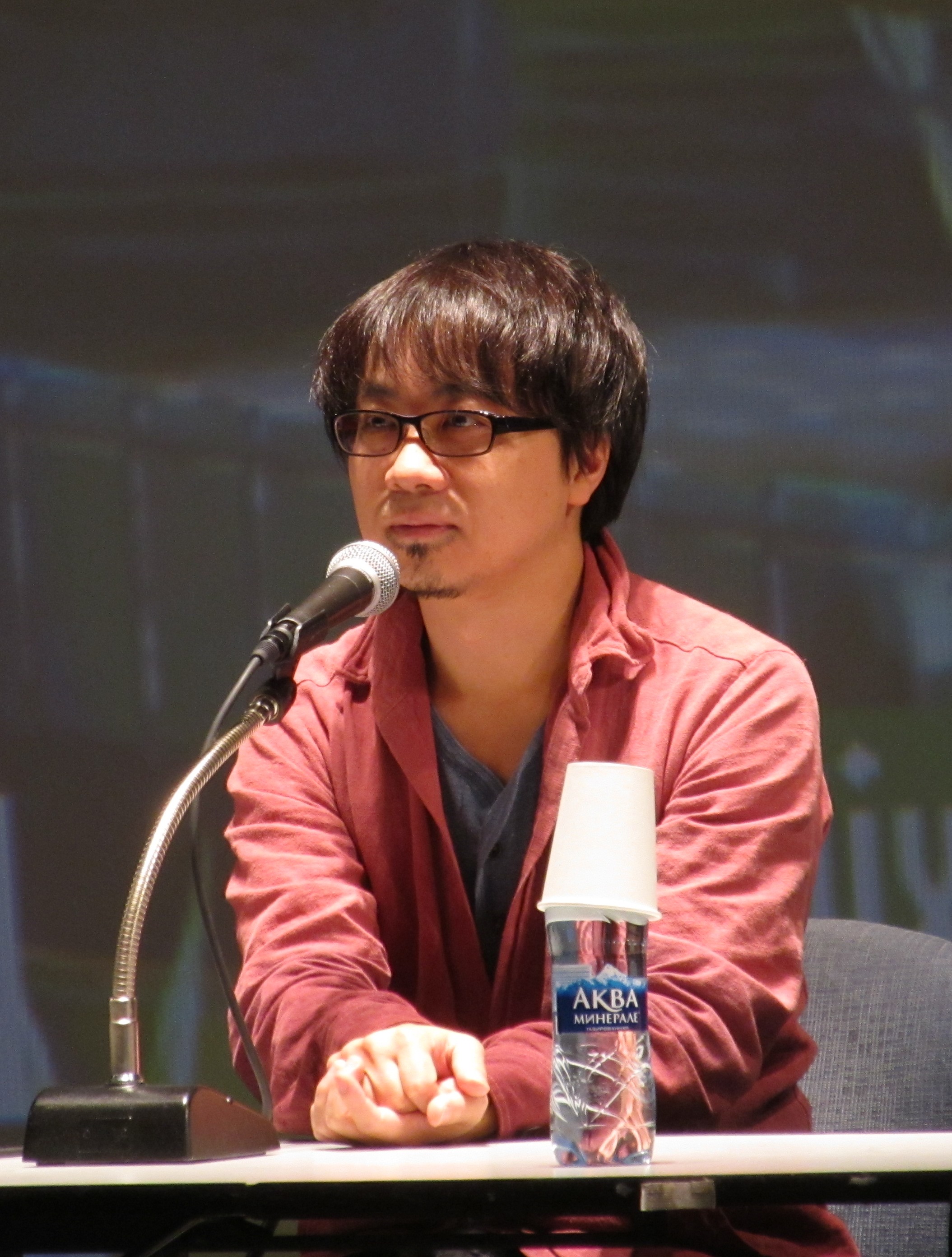 Makoto Šinkai foto