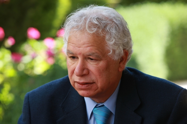Mourid Barghouti foto