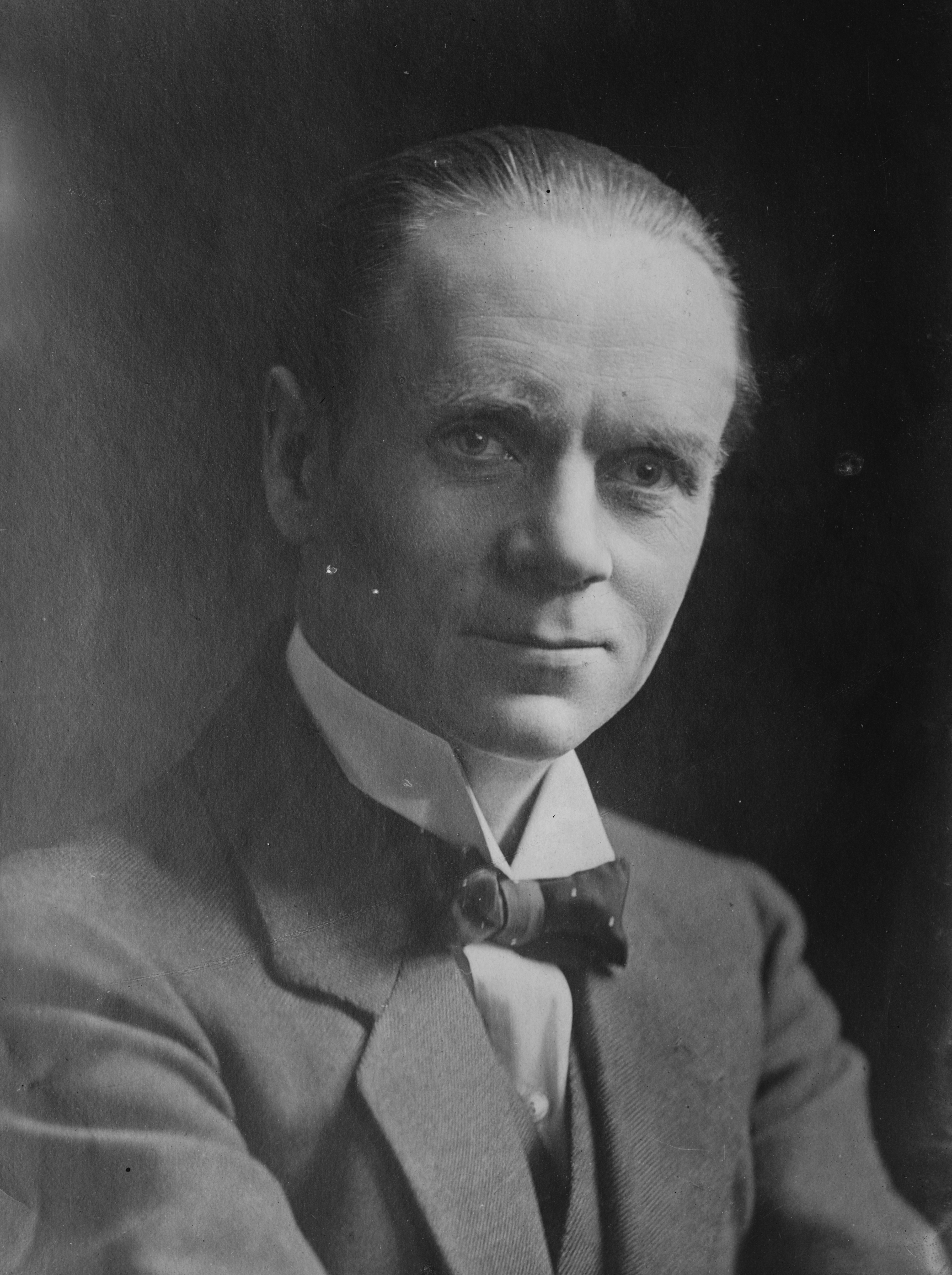 Norman Angell foto
