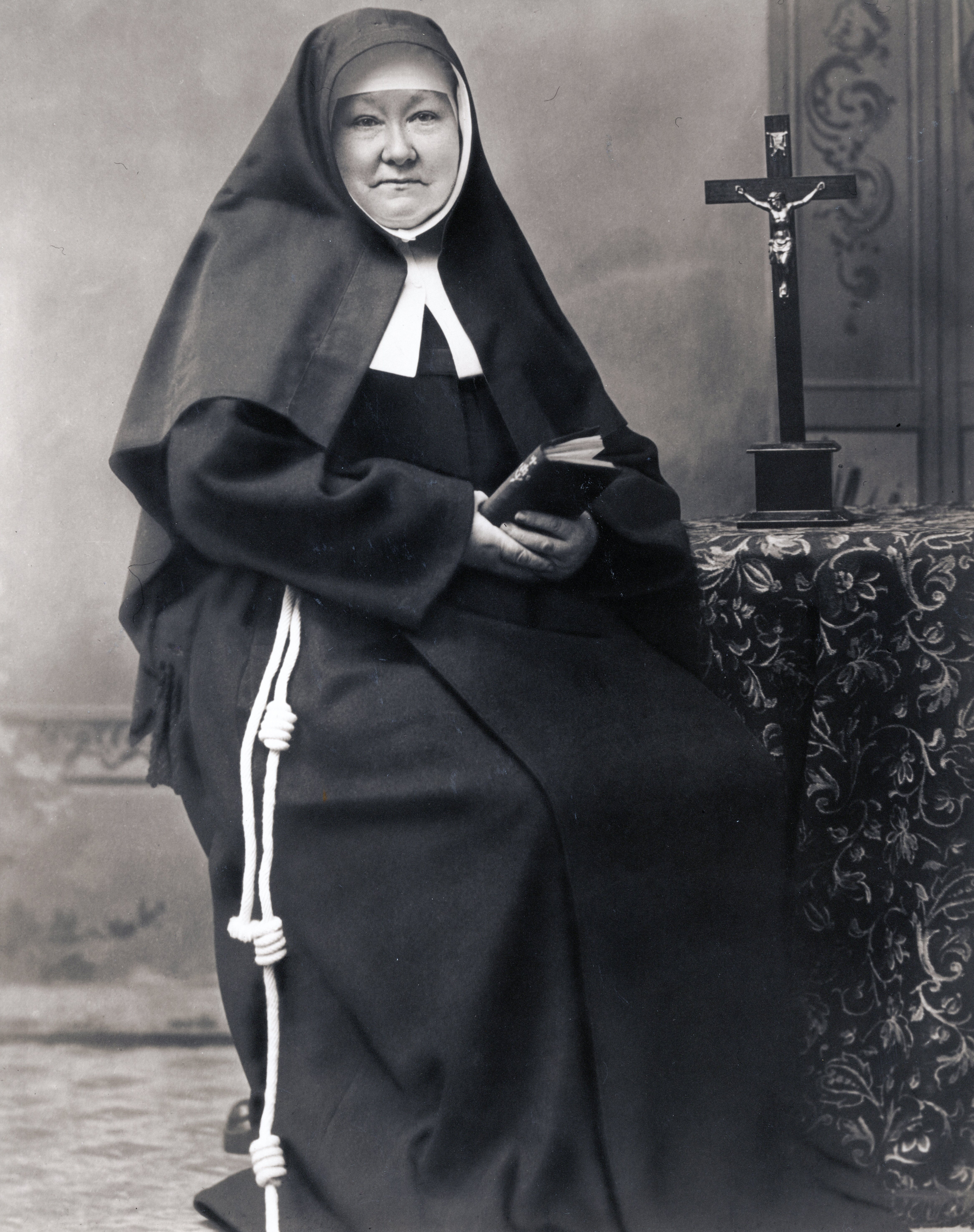Theresia Bonzelová foto