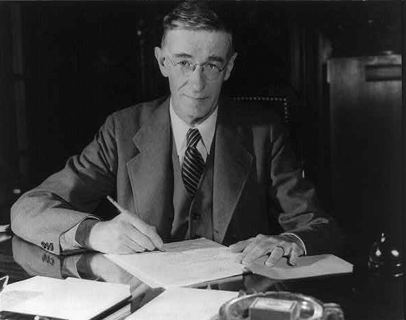 Vannevar Bush foto