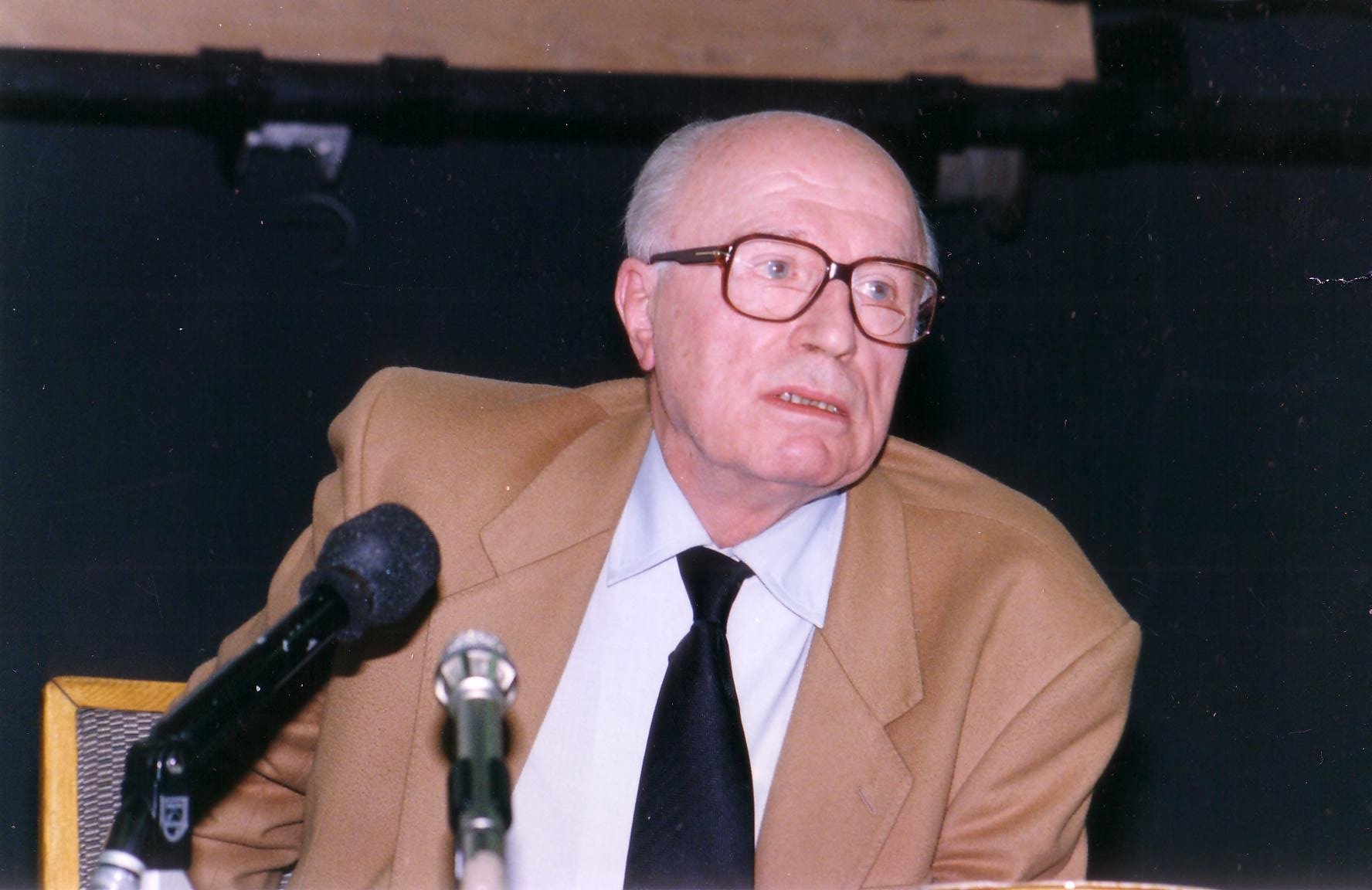 Virgil Ierunca foto