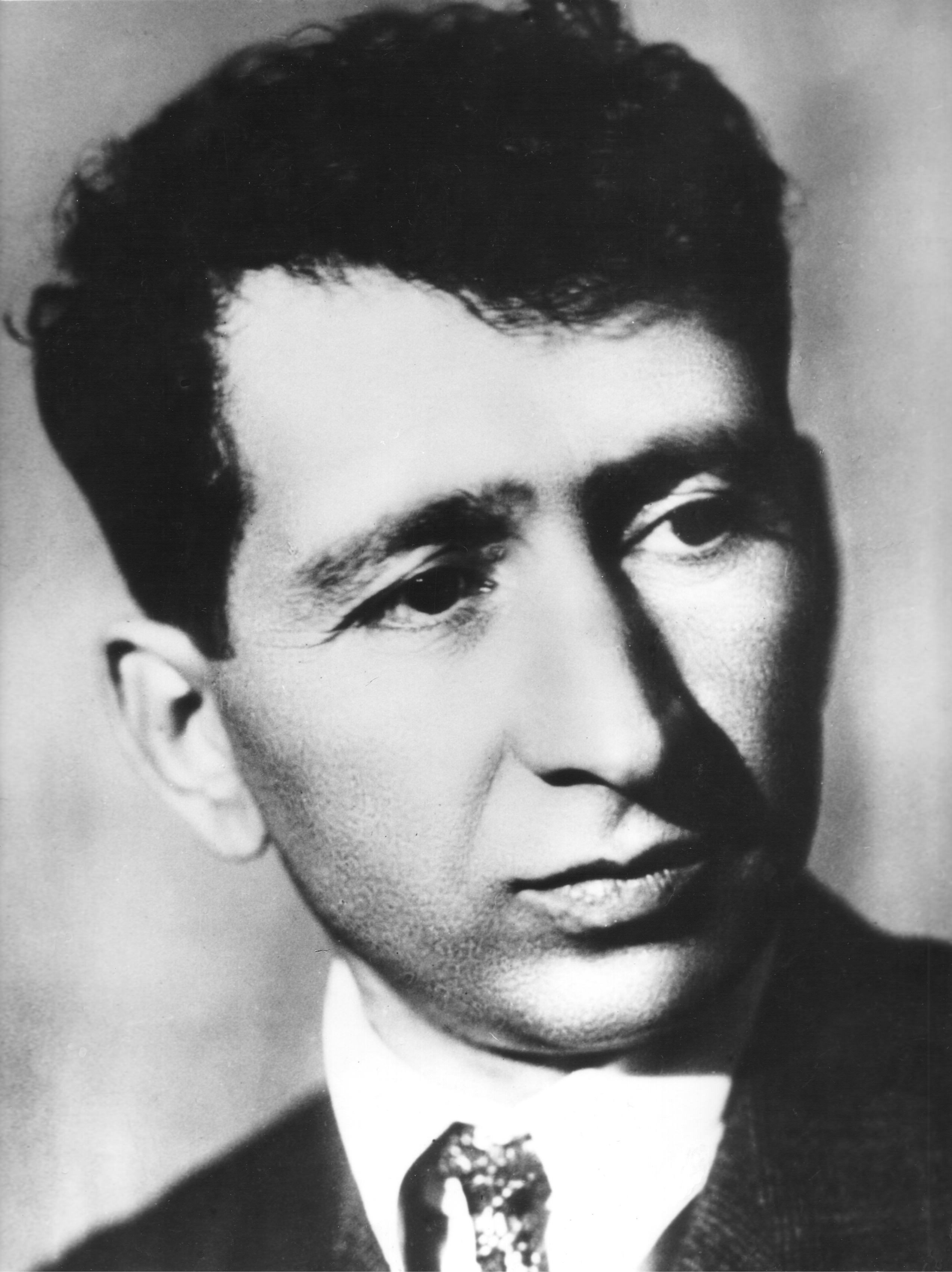 Jeghiše Čarenc foto