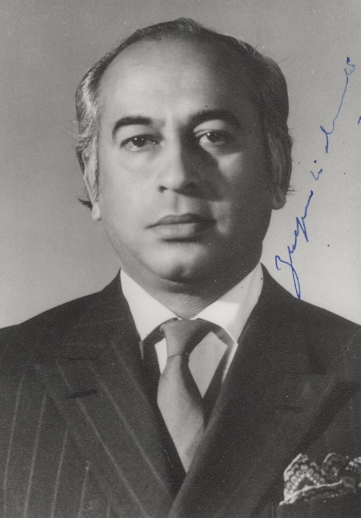 Zulfikár Alí Bhutto foto